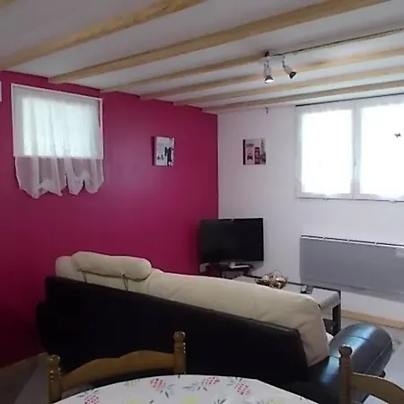 Appartement Logement Independant Sur Propriete Privee A 3 Minutes De La Roche Sur Yon